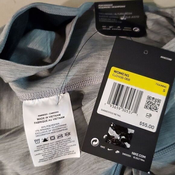 Women's Nike gray with pink tight fit 7/8 leggings NWT - Picture 10 of 10